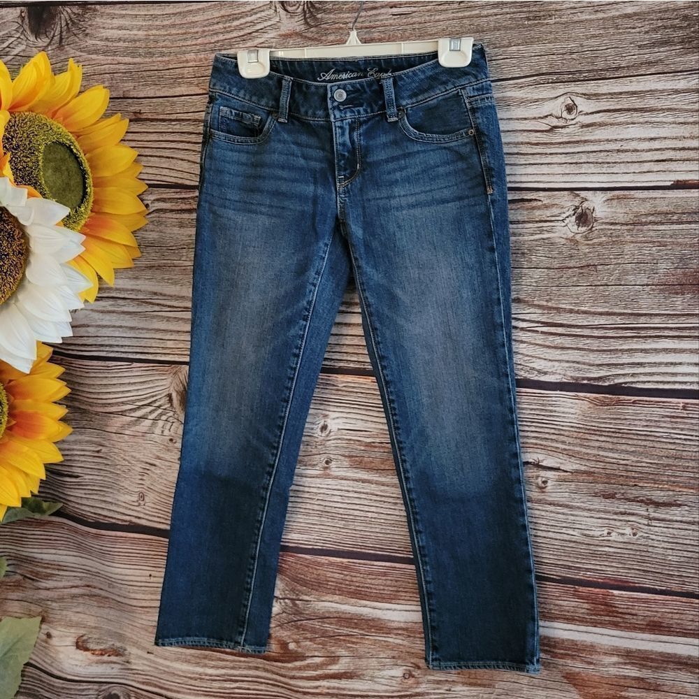 American eagle Woman's jeans short length